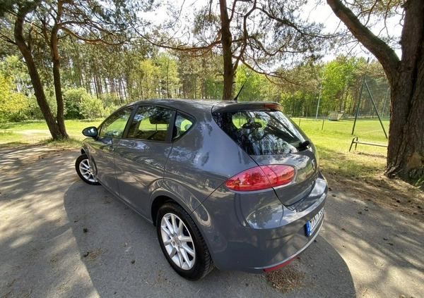 Seat Leon cena 22900 przebieg: 209000, rok produkcji 2010 z Krosno Odrzańskie małe 232